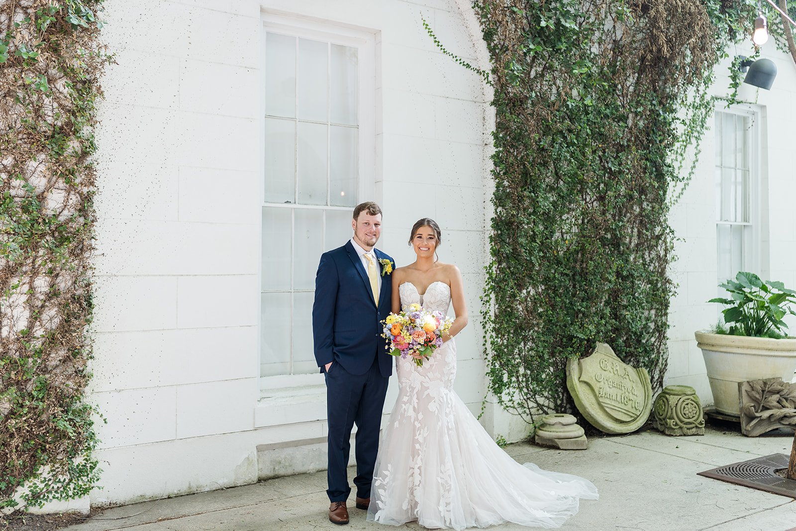 History Museum of Mobile Alabama Wedding in April | Spring Wedding in Mobile Alabama | Wedding Photographer
