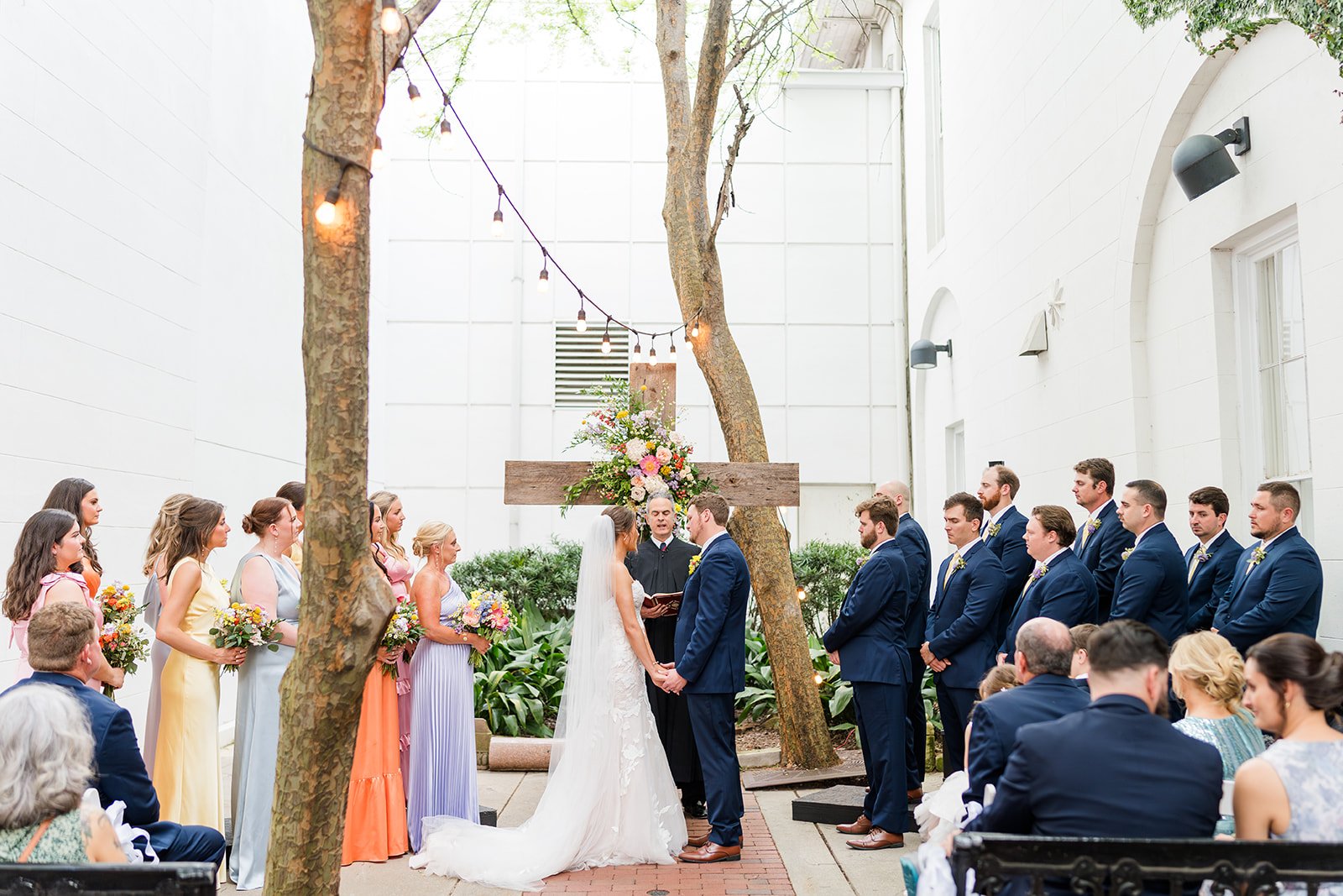 History Museum of Mobile Alabama Wedding in April | Spring Wedding in Mobile Alabama | Wedding Photographer