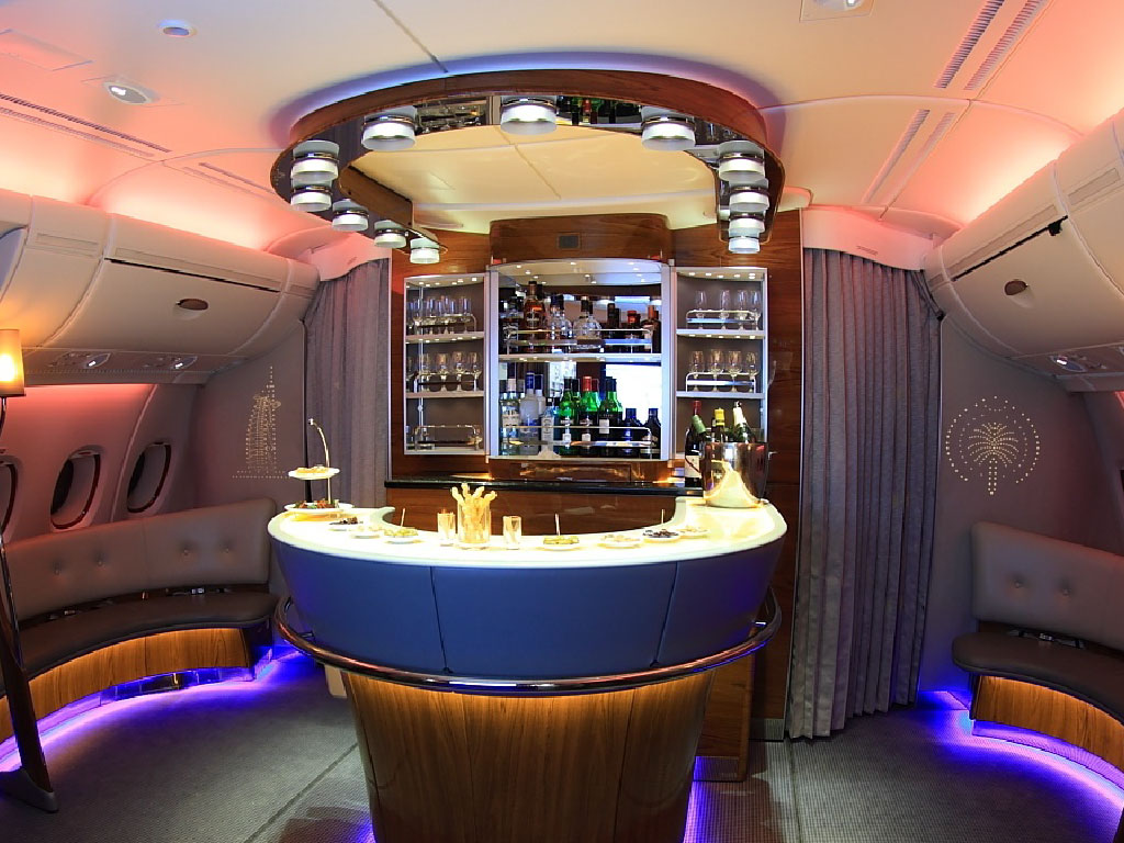 Air Emirates' in-flight bar