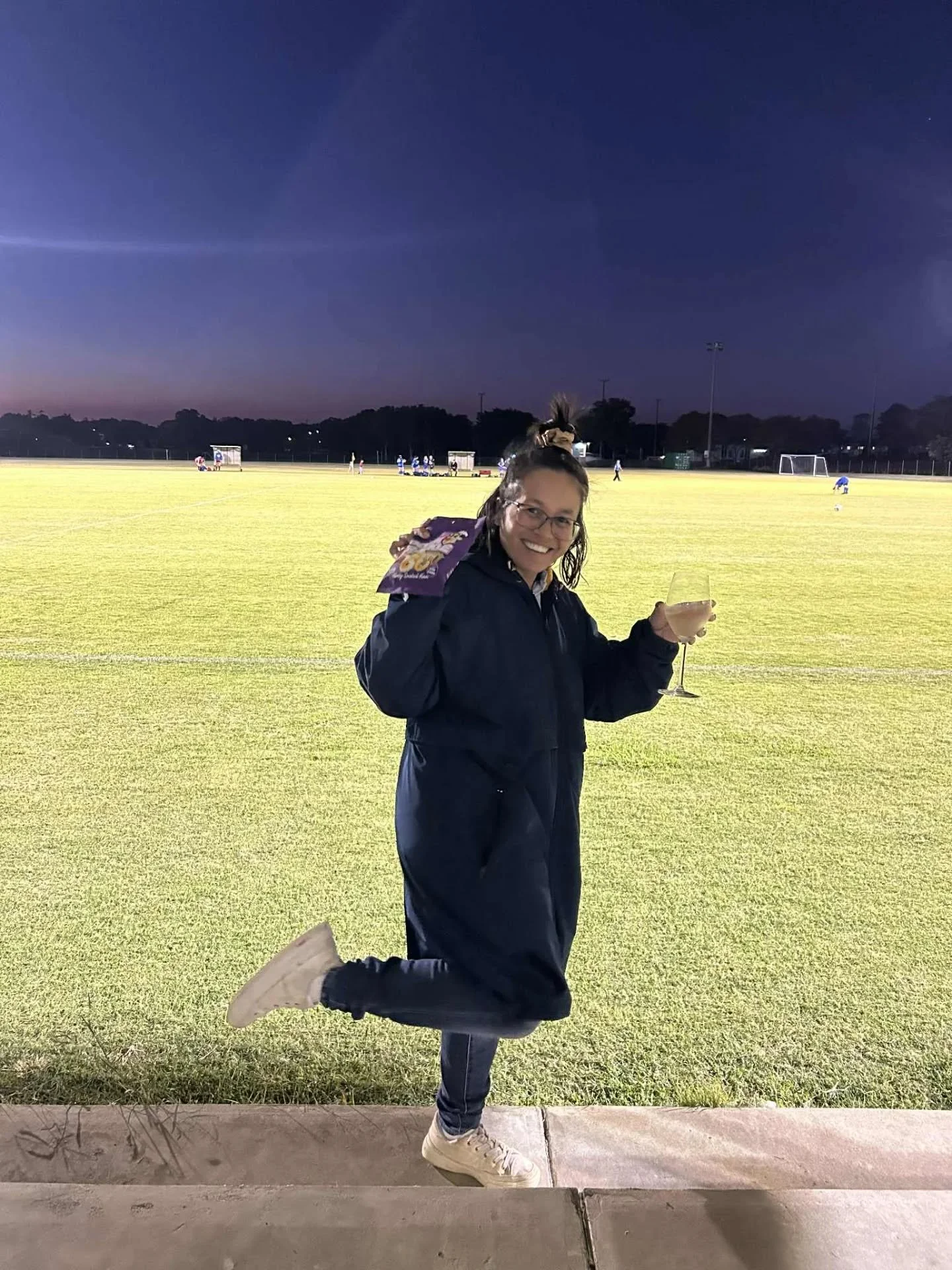 Cheers to this week's gigs:

Wednesday 15/10, 9am
Markets at the Pier,
Yawar Stage, Hervey Bay

Saturday 18/10, 12.45
Dusty Day Out,
Dusty Hill Vinyard, Moffatdale (ticketed event).

Tune up friends! 

#sammaddisonmusic 
#marketsatthepier
#dustyhillw