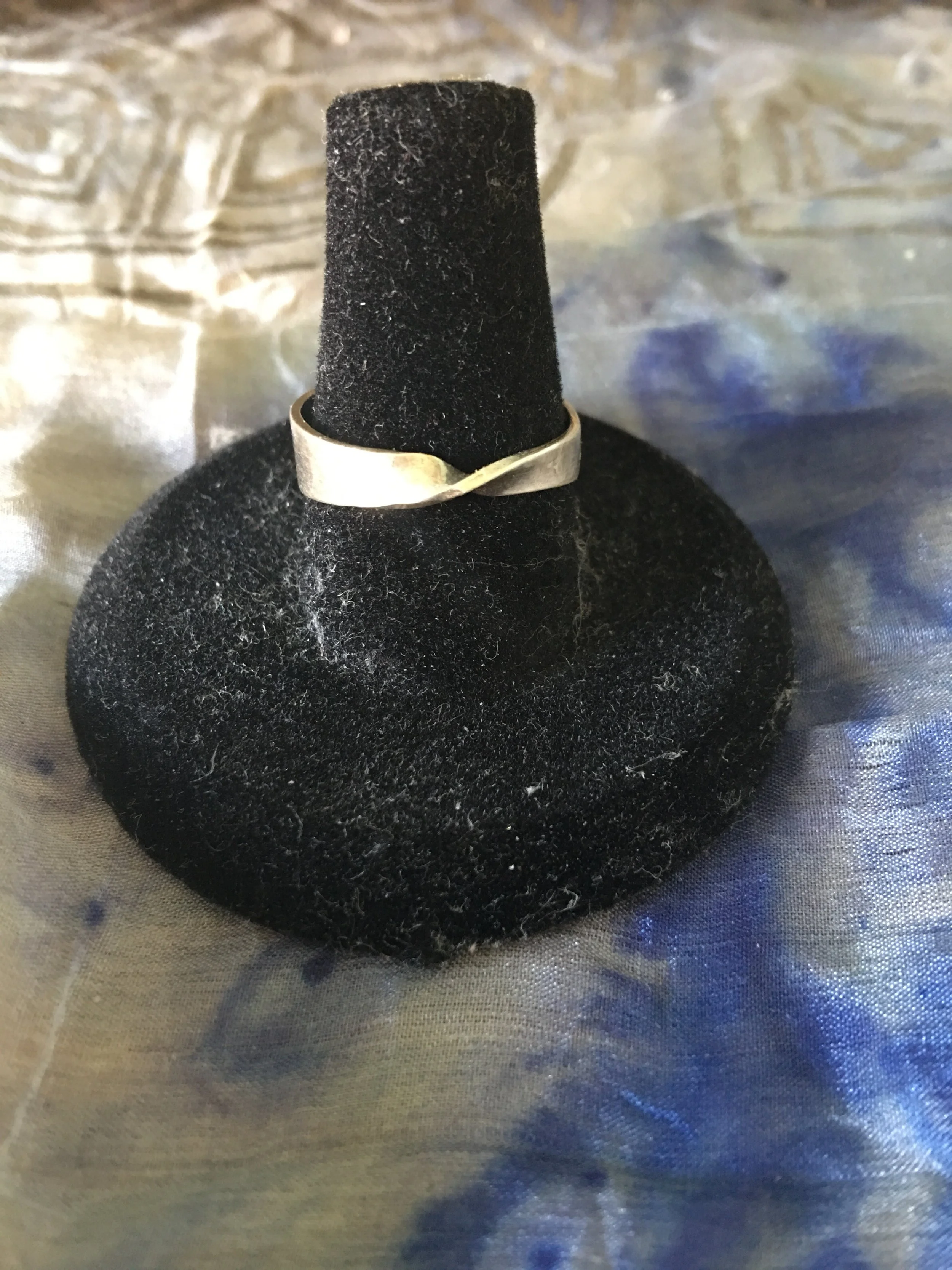 Sterling Silver Twist Ring Size 7 1/2