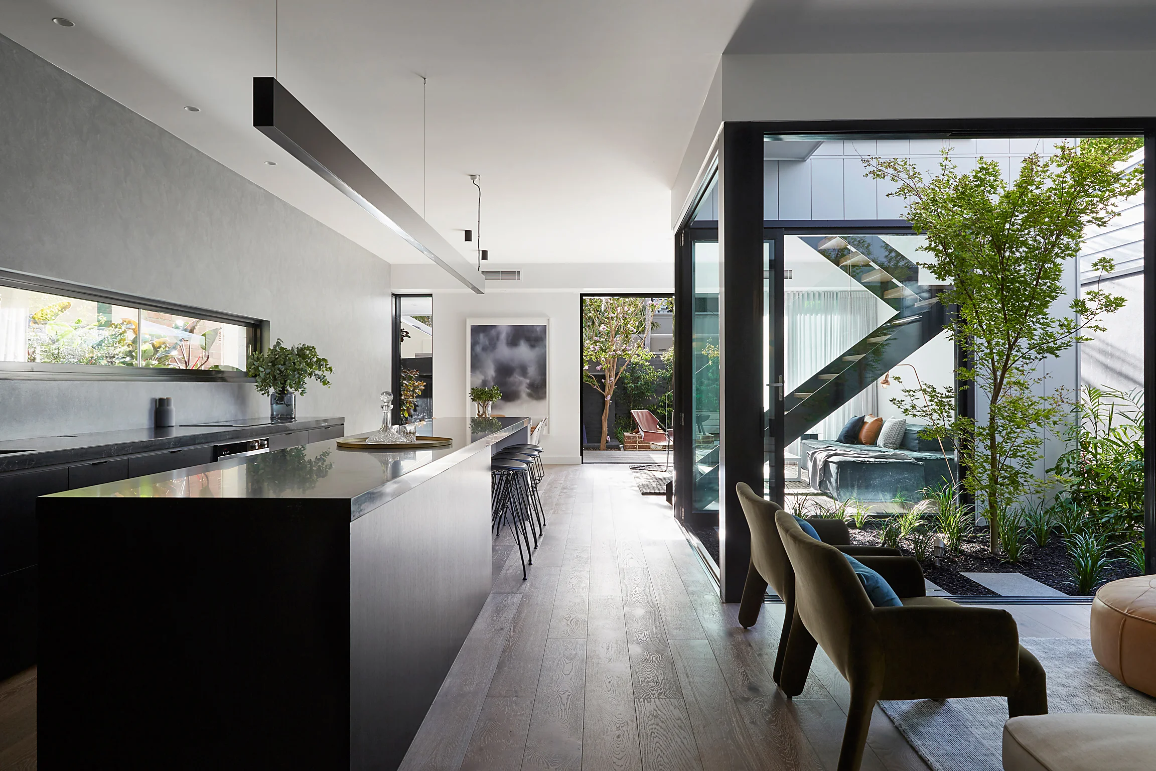 170227_21StJamesRd_Kitchen_HERO_103.jpg