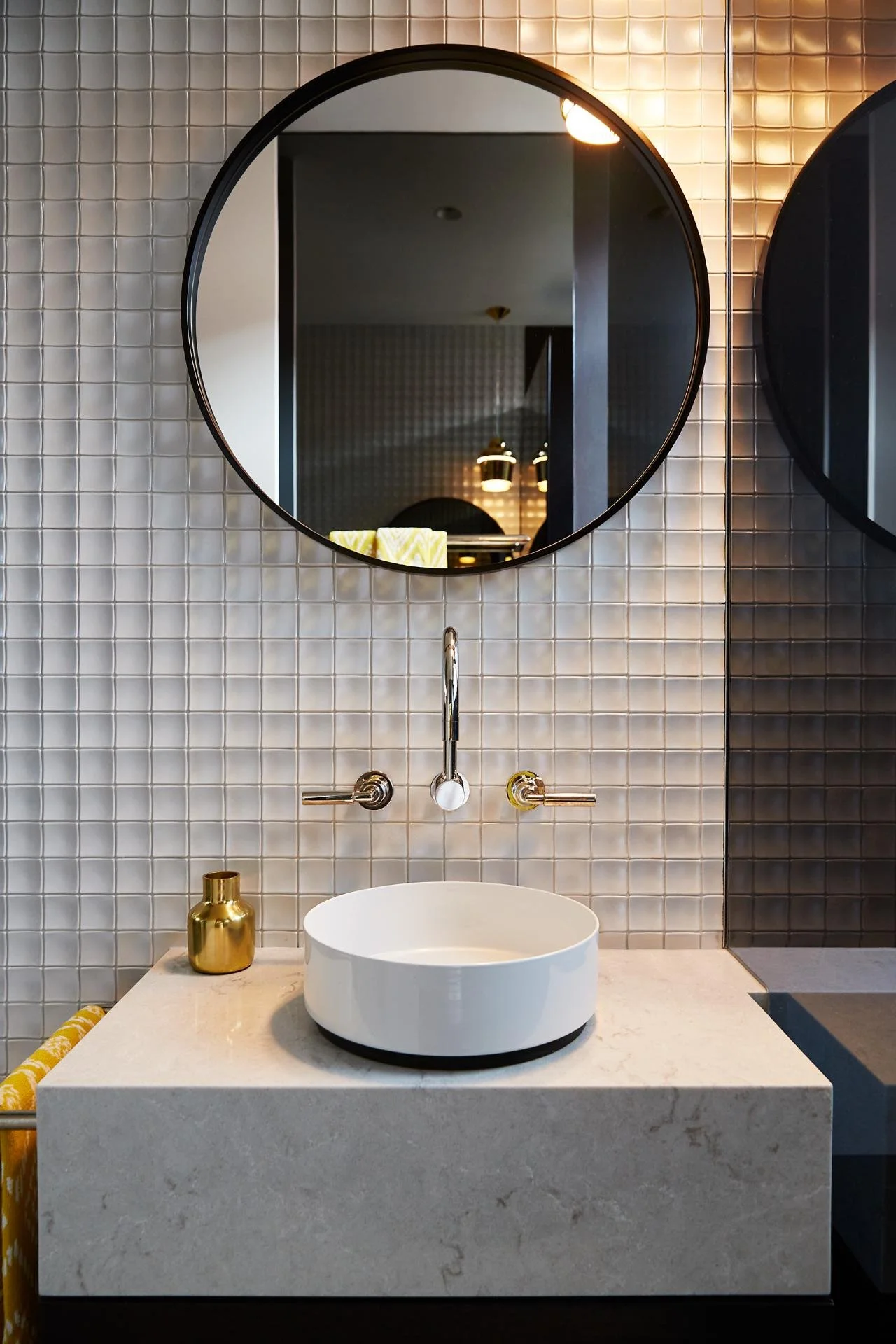 170518_Barlas_Eastgardens_Bathroom1_023.jpg