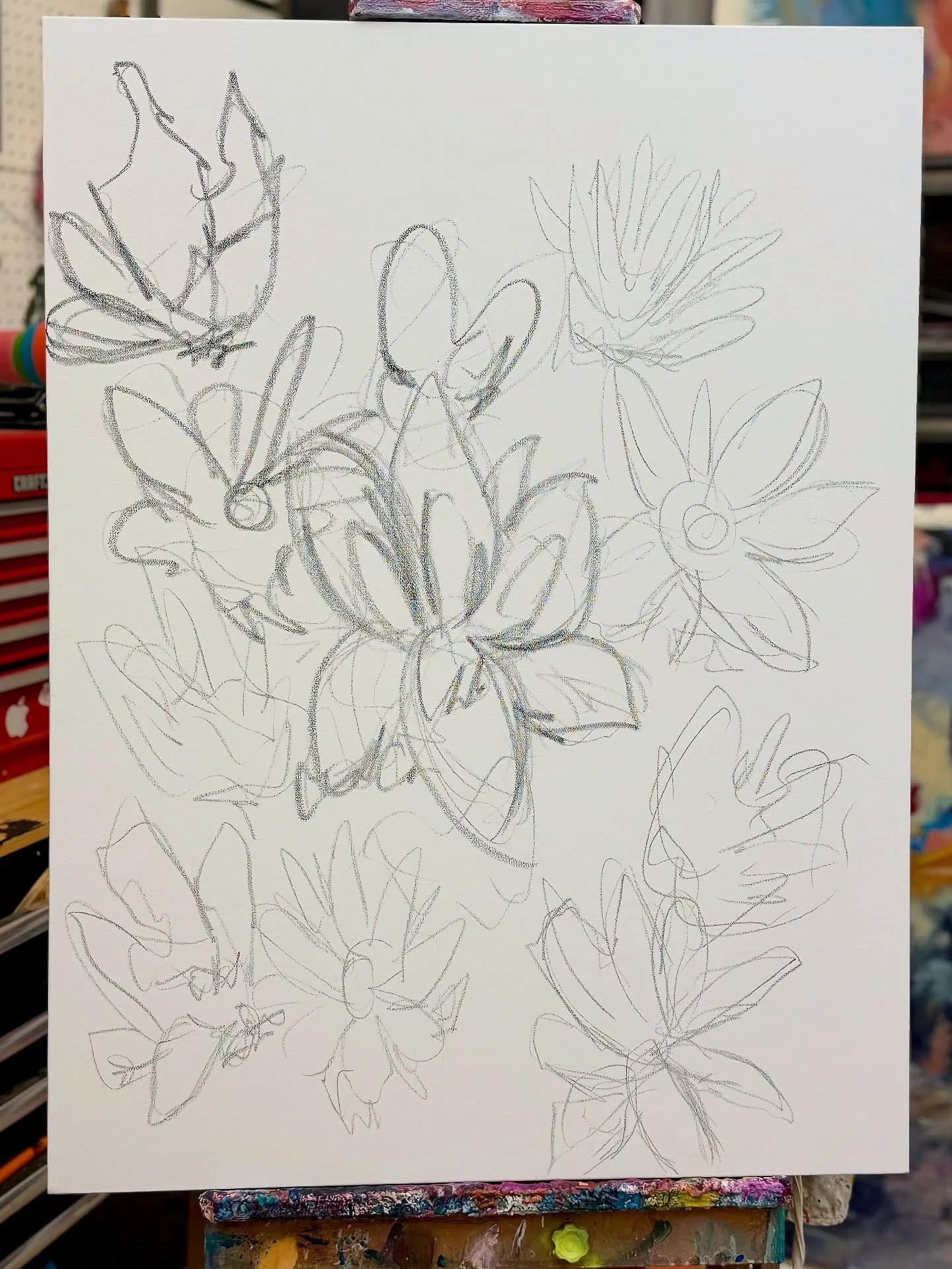 Up next- feeling &ldquo;flowery&rdquo; we&rsquo;ll see how she turns out, because we know all of this is going to change drastically&hellip;

#artofvisuals #flowery #workinprogress #femaleartist #texasartist