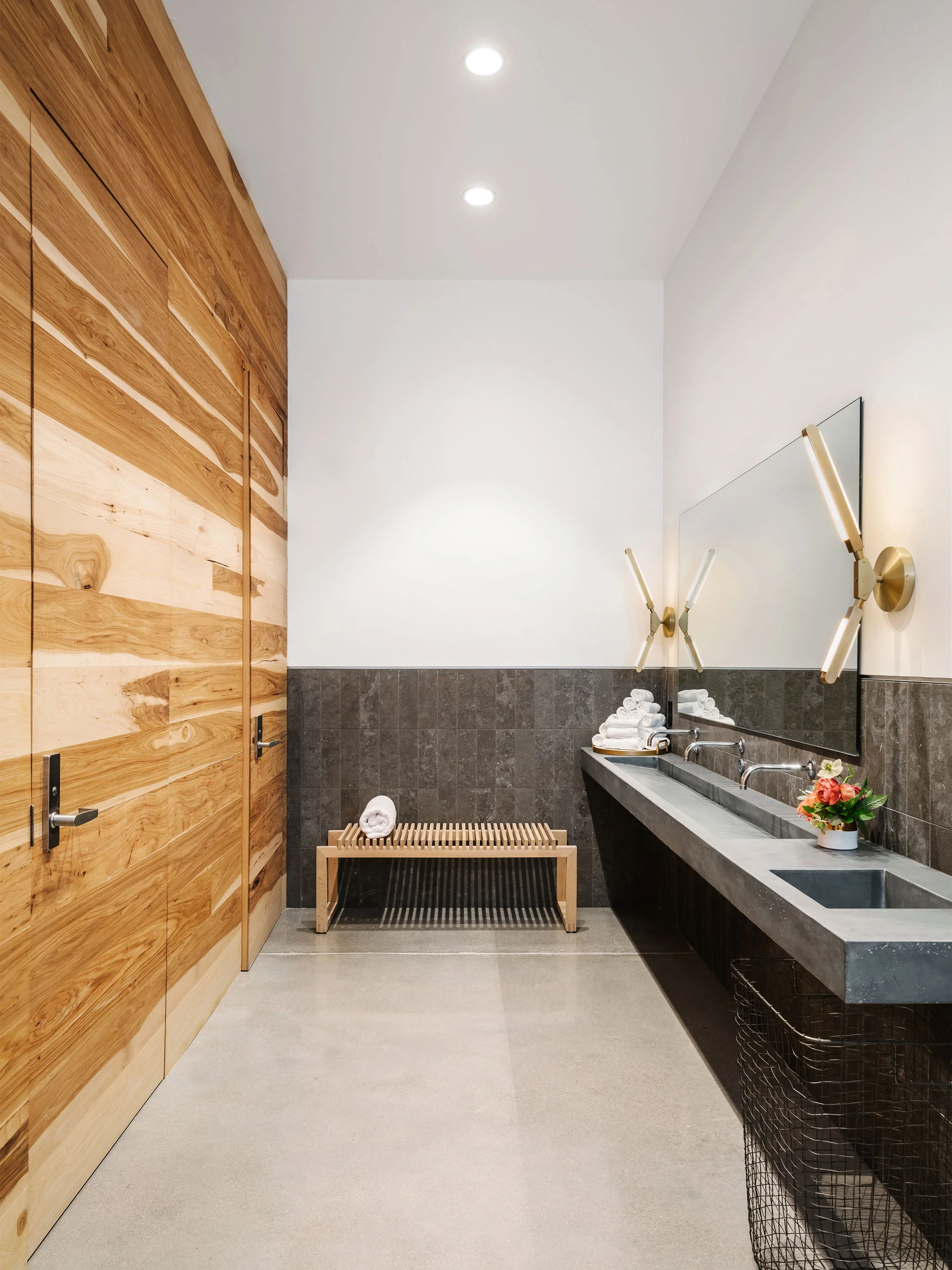 Alive + Well Ian M. Ellis Architect Austin, TX