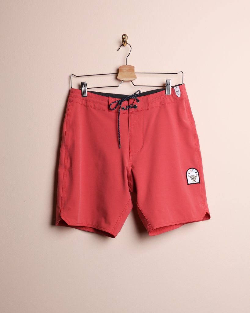 Vissla_SolidSetsBoardshorts_Front1.jpg