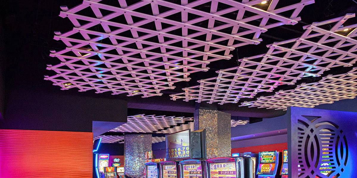 Modular ceiling lattice fits brief at Maroubra Seals