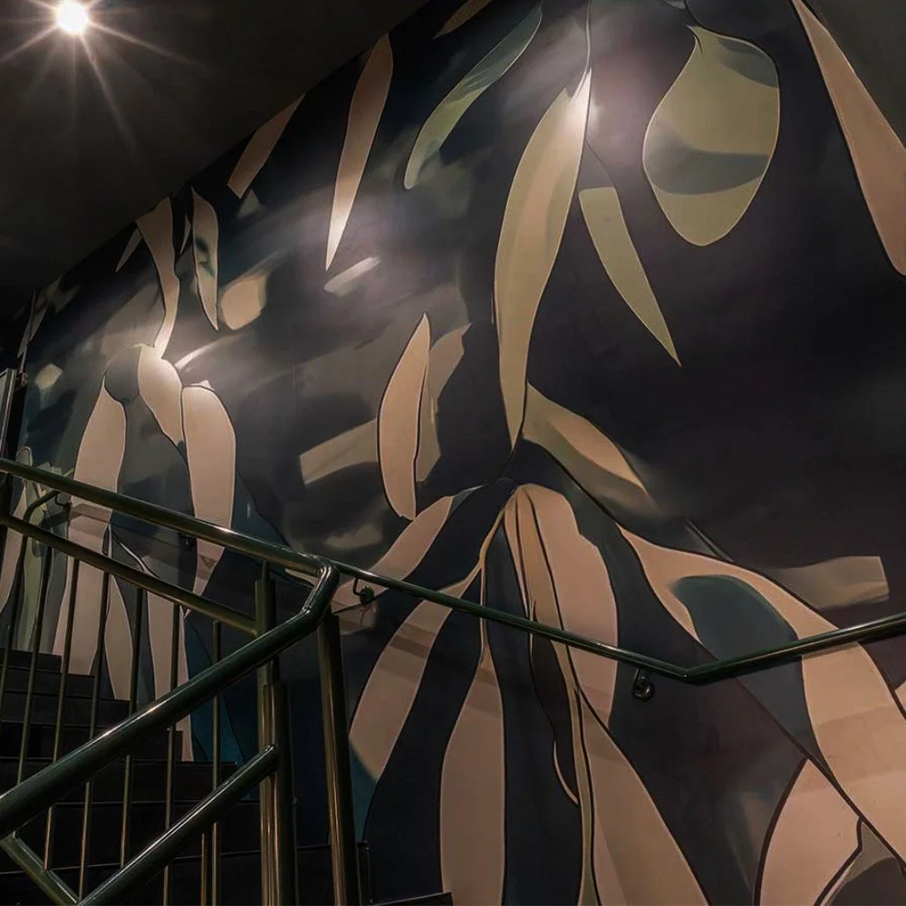 WALLPAPER MURAL BACKDROP TO STAIRCASE