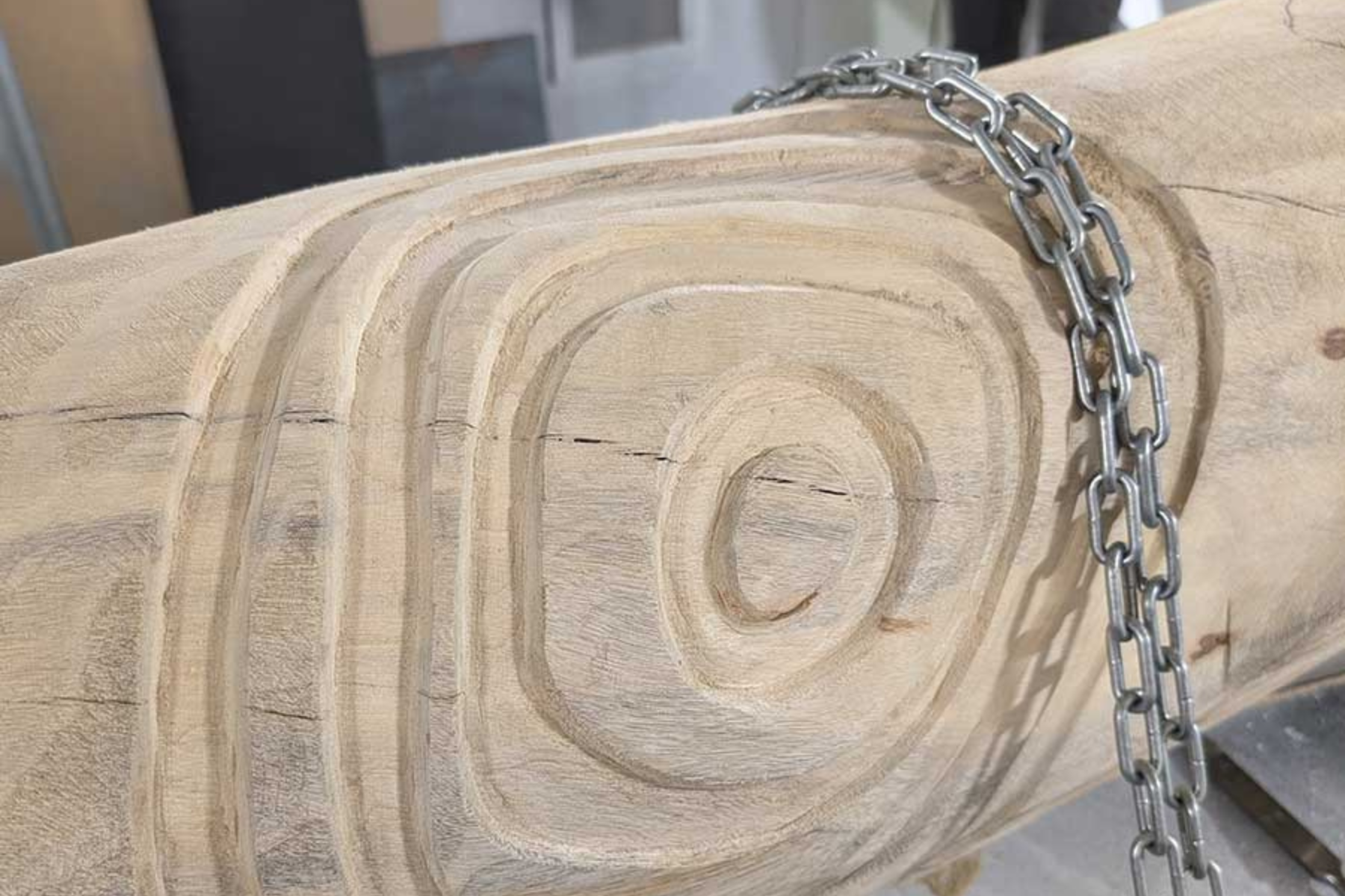 Carving close up.png