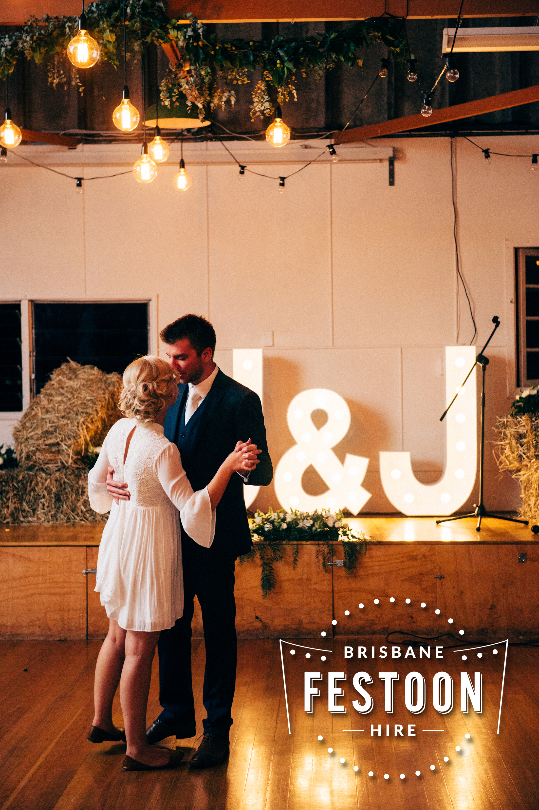 Brisbane Festoon Hire - Pullenvale Hall 3.jpg