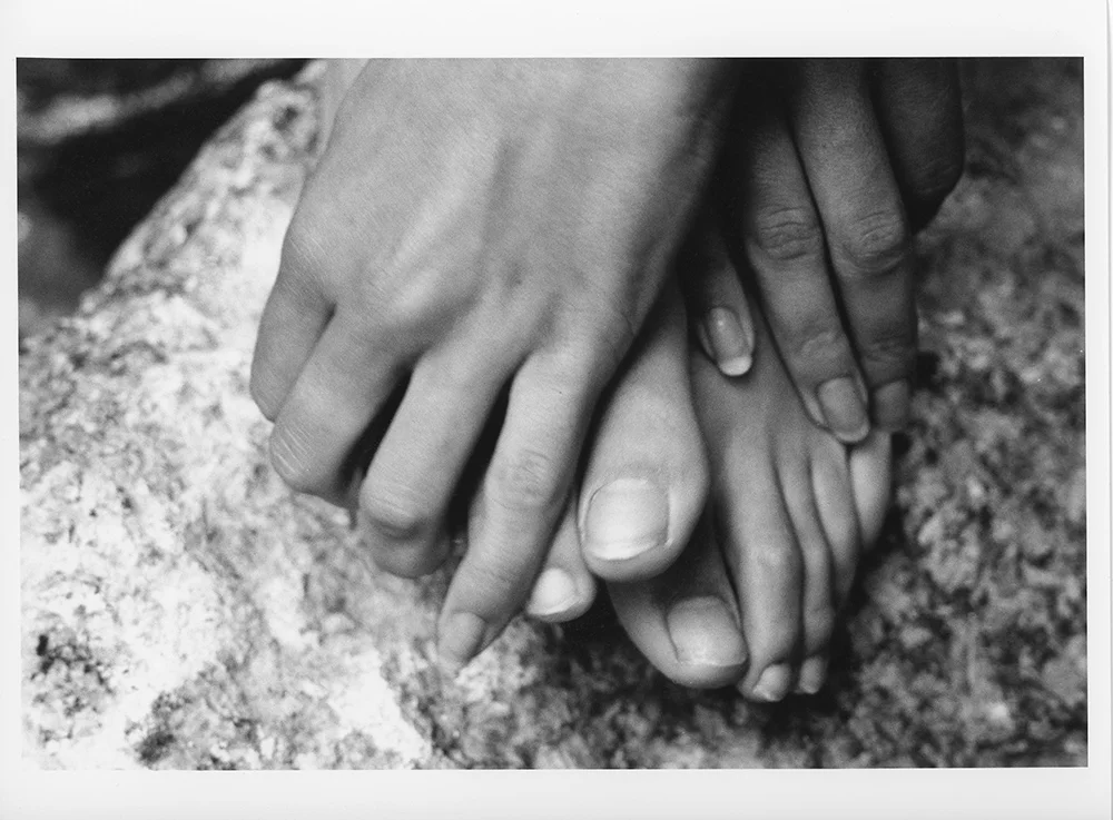 HandsFeet001_web.jpg