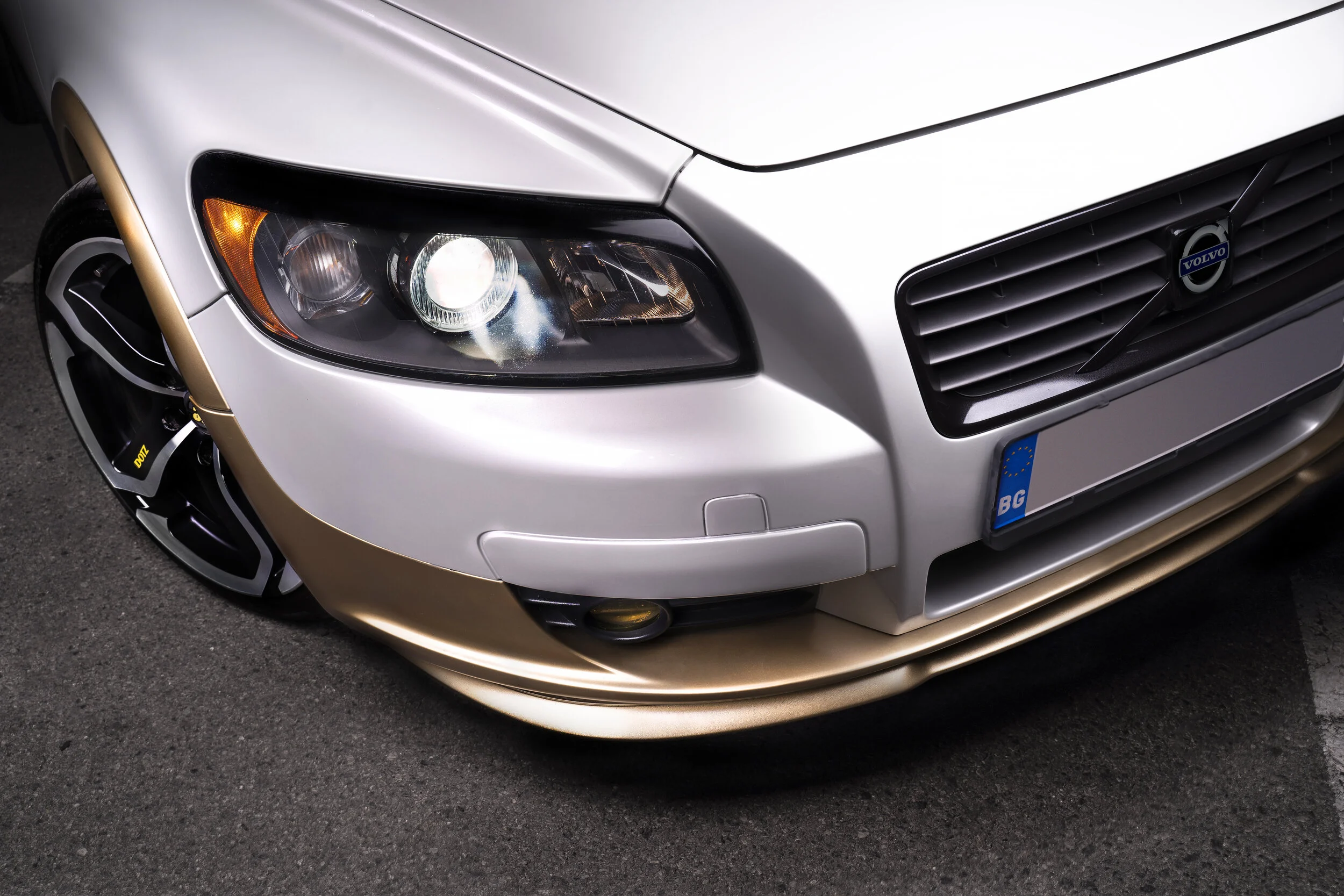 3-4_2_Front C30.jpg