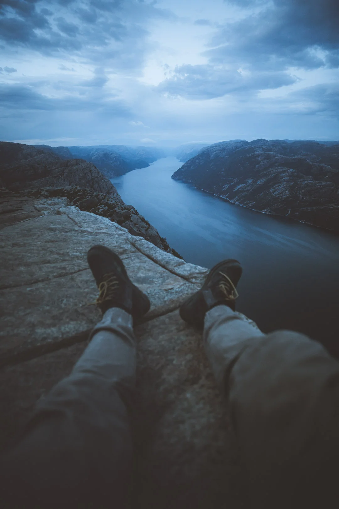 EOS 5D Mark IV_5714-2.jpg