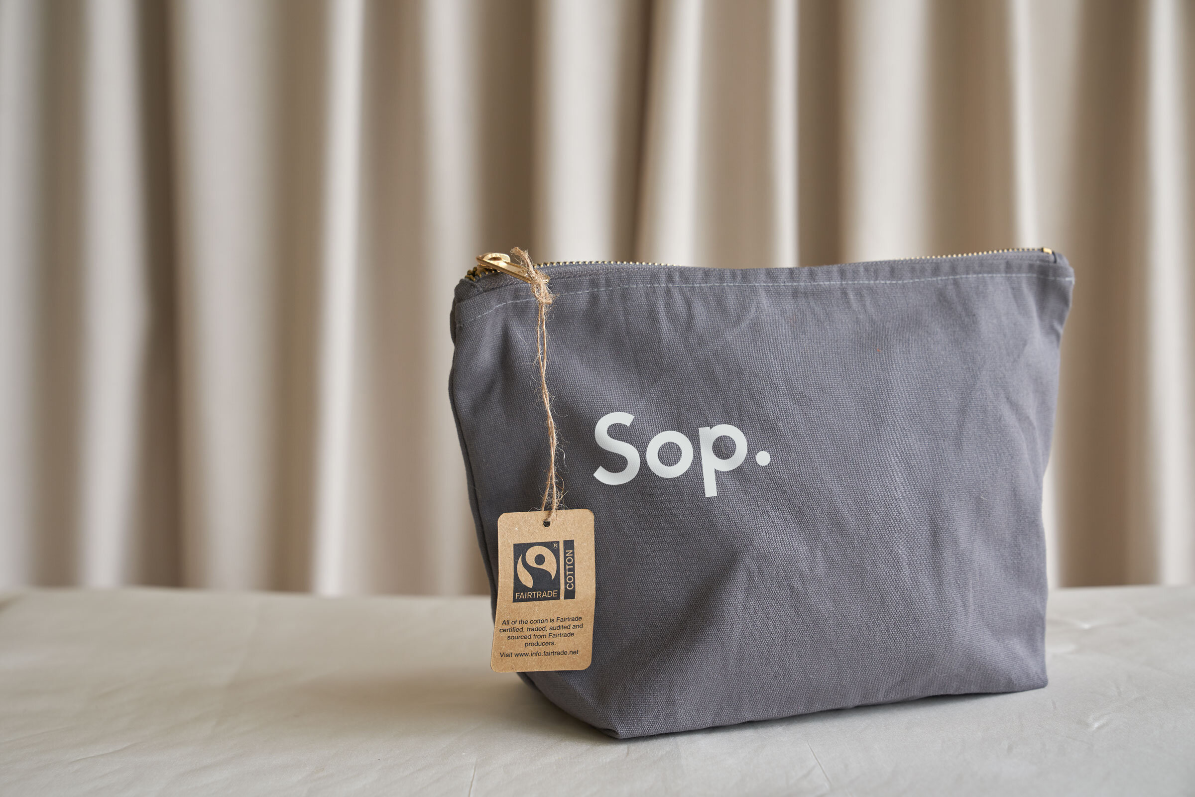 Sop | Wash bag.