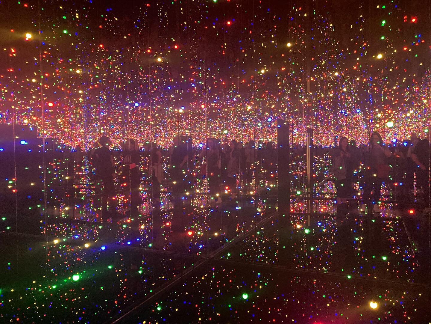 Infinity mirror rooms 😍😍😍 
Another exhibition where I knew nothing about the artist (Yayoi Kusama) before arriving at the gallery 🤷&zwj;♀️ see also Alice Neel