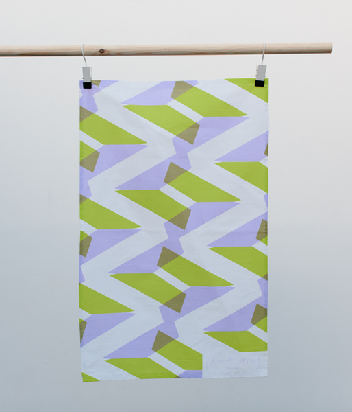 Tea_Towel_Naomi_Single_Lime_Lilac_hanging_grande+_1_.png