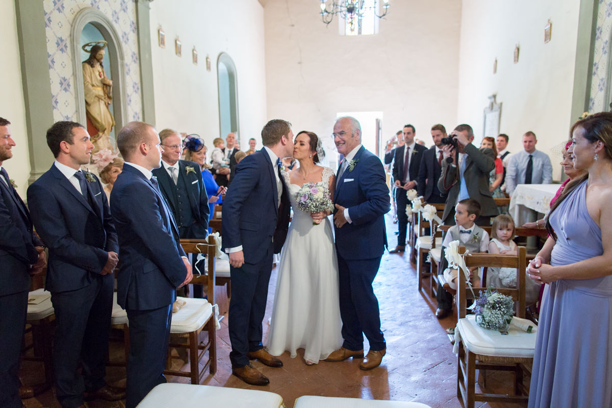 wedding tuscany vicchiomaggio castle-36.jpg
