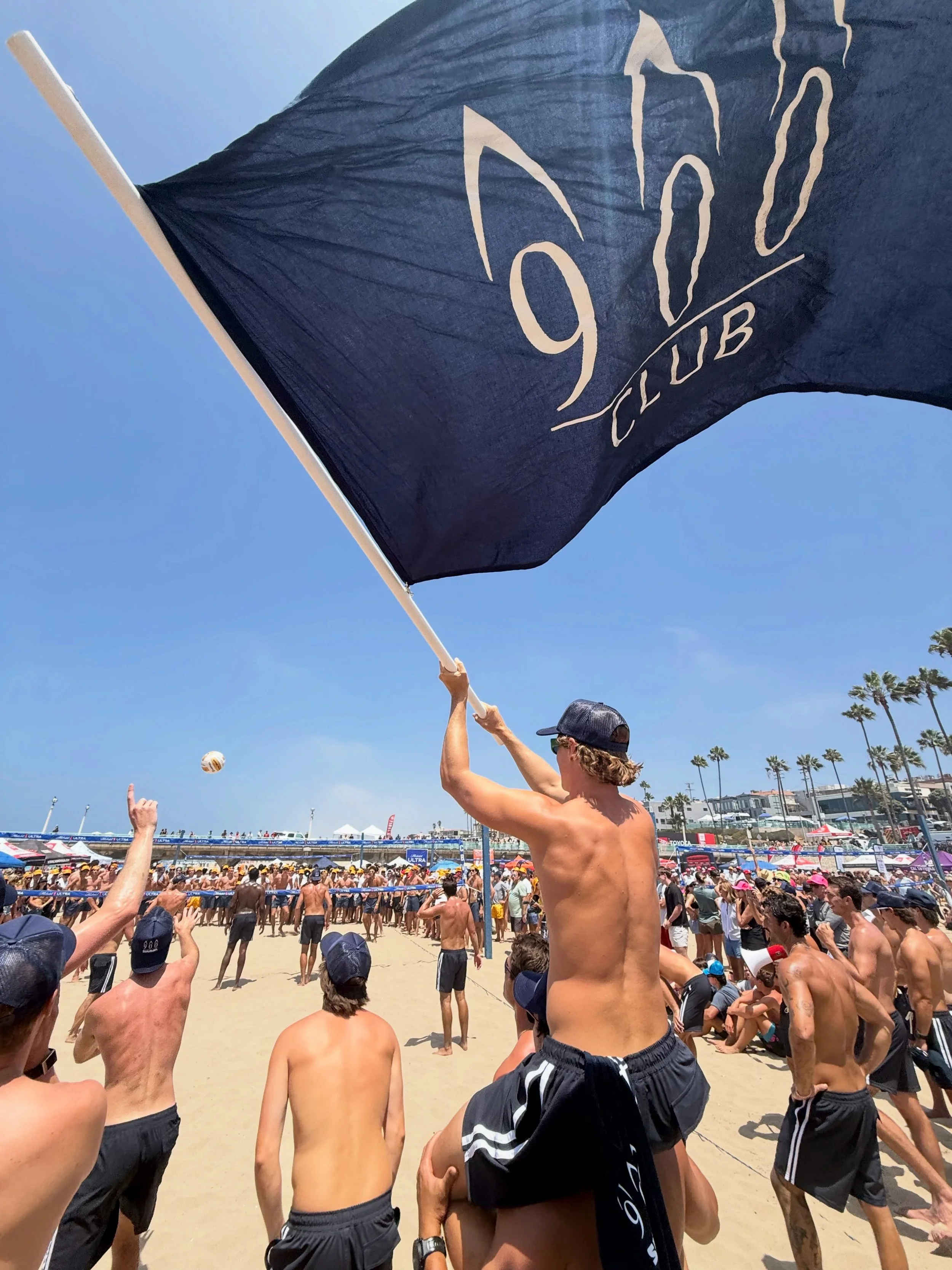 Team 9🏐🏐 Club is bringing the grit, the laughs, and just enough chaos to the legendary Manhattan Beach 6-Man Tournament. 

Playing hard, talking trash, making memories, and proving the South Bay still knows how to have a good time.