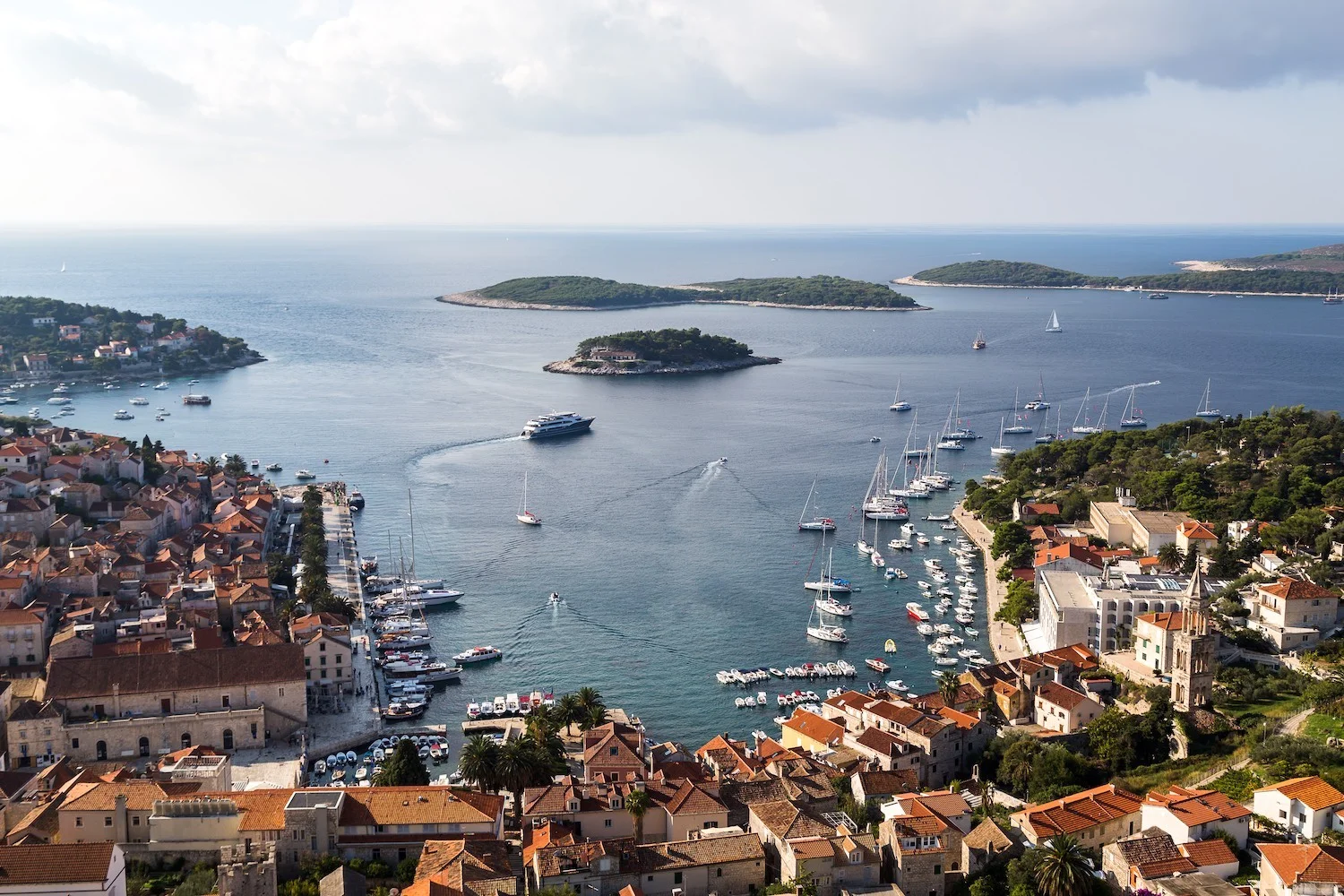 VIEW OF THE PAKLENI ISLANDS AND HVAR TOWN