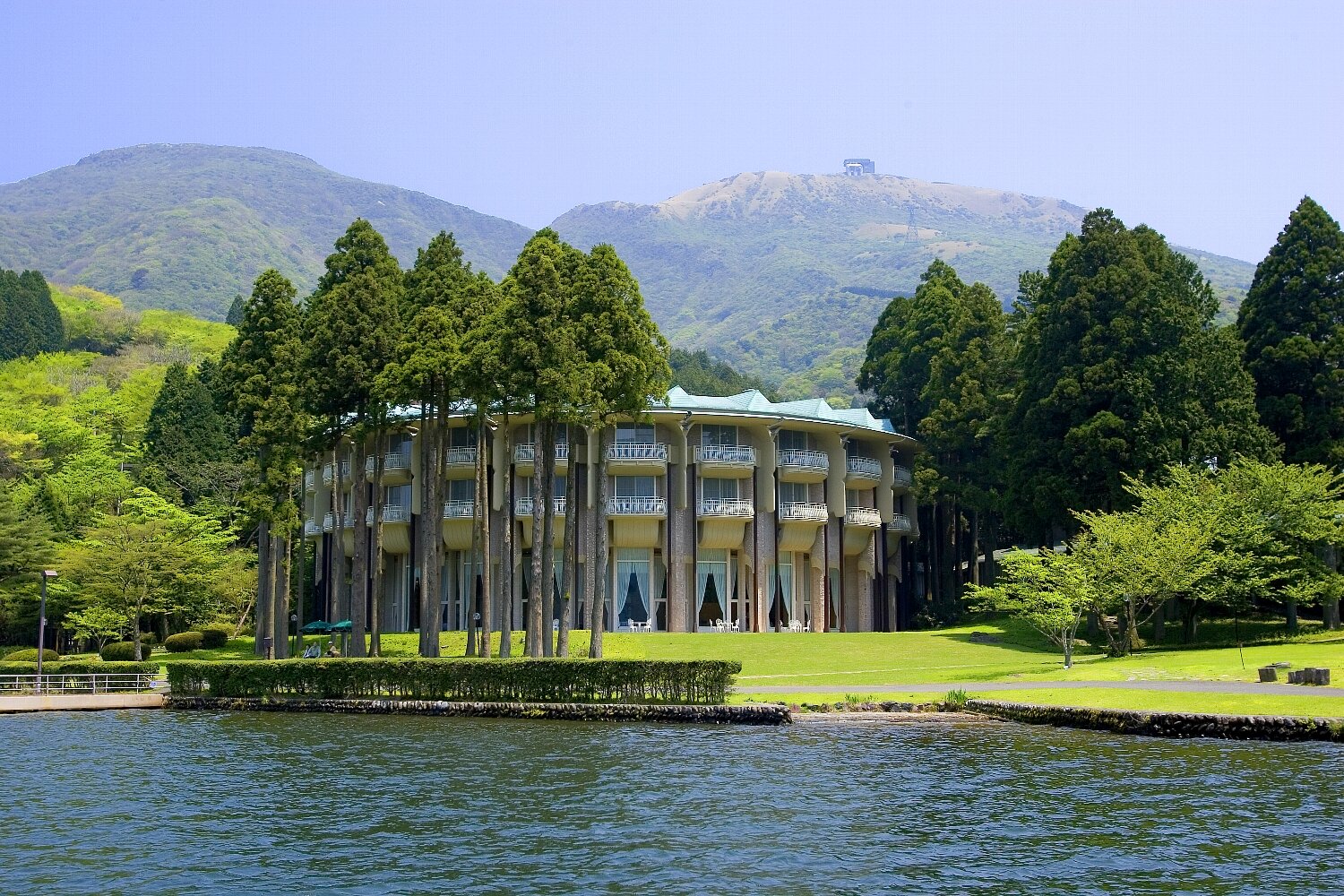 prince-hotel-lake-ashinoko1.jpg