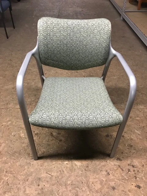 Minneapolis-new-and-used-office-furniture.jpg
