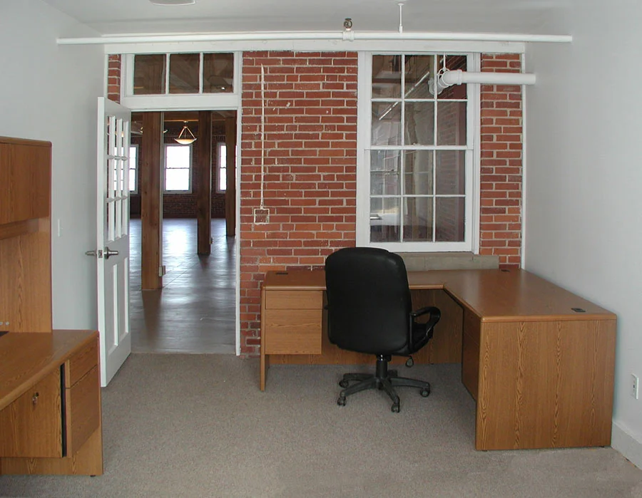 office-6.jpg