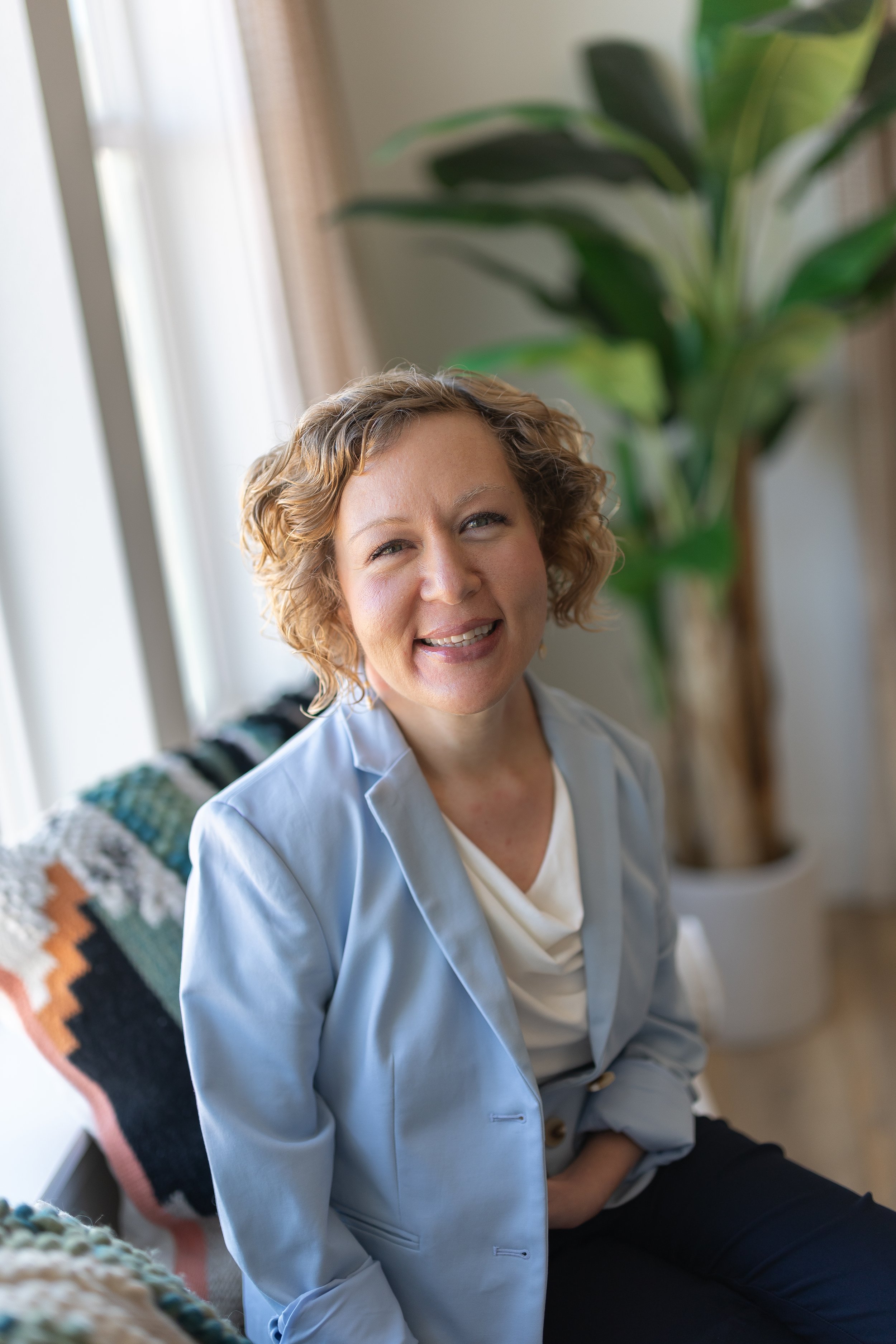 Nicole Sidebottom

 

  MA, LPC, ACS   Nicole creates dynamic spaces where her clients discover and deepen their own strength and resilience. While working with Nicole, her clients experience insight into negative patterns where none existed before a
