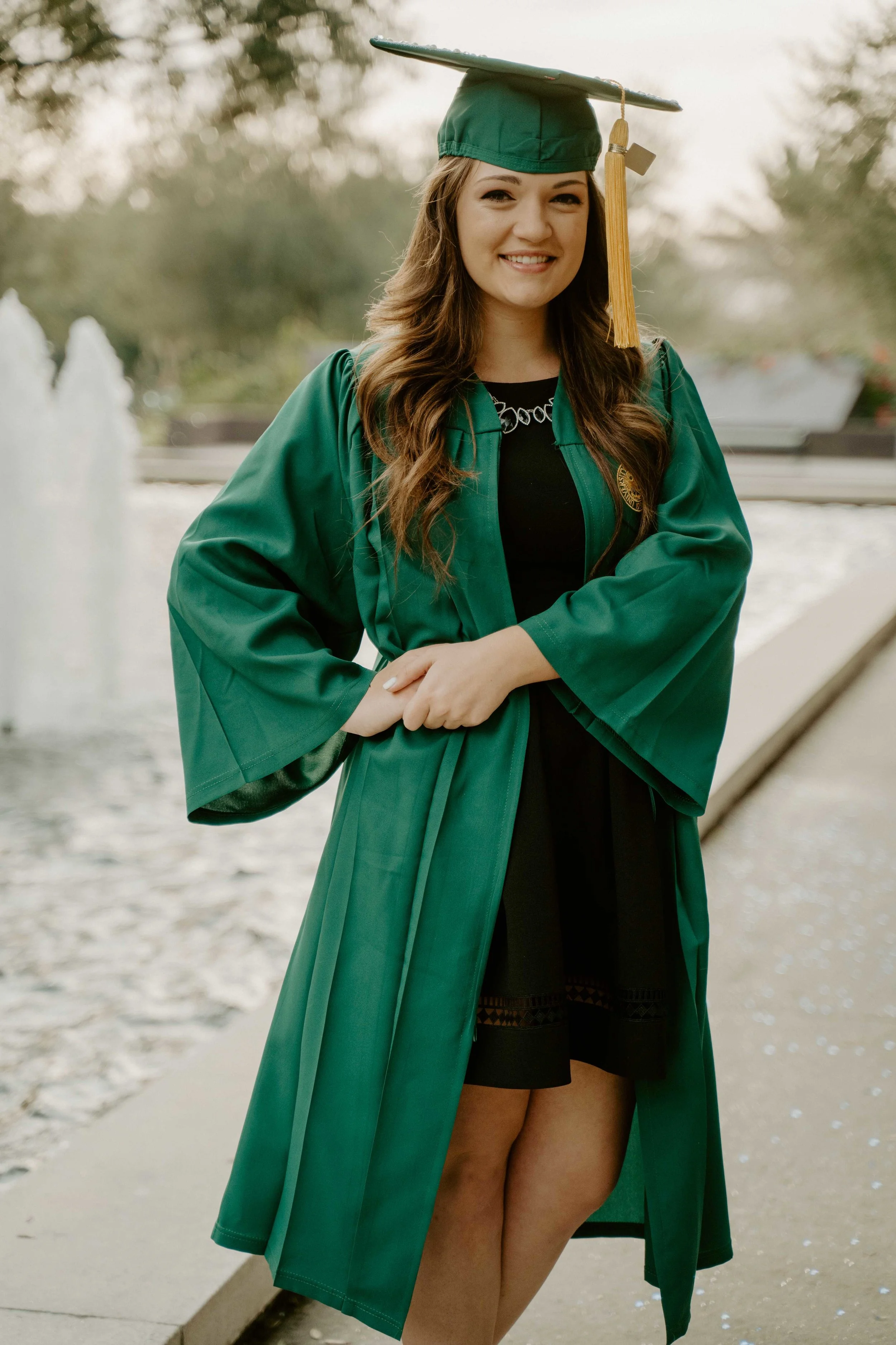 Makayla Grad Photos-3.jpeg