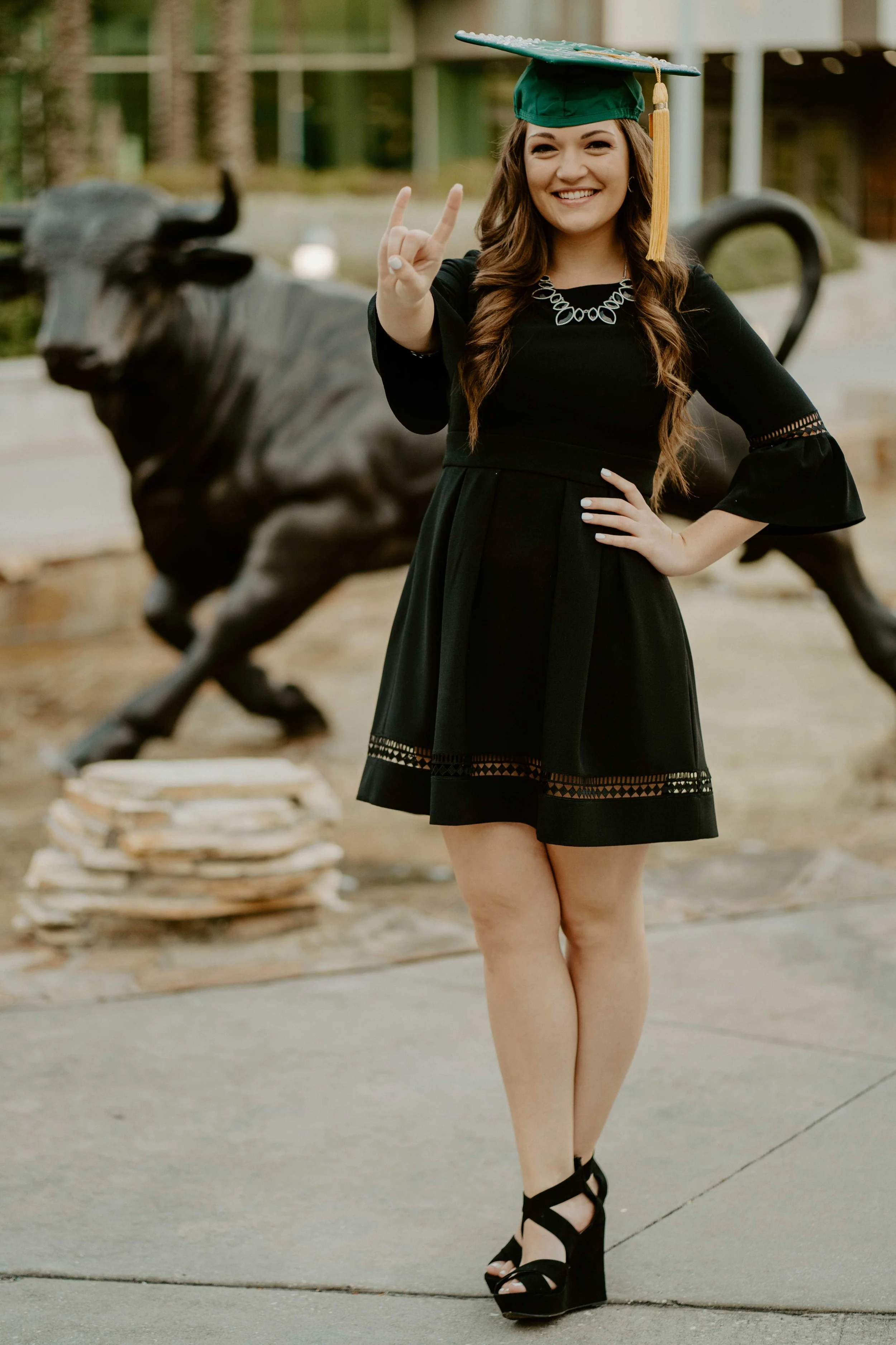 Makayla Grad Photos-17.jpeg