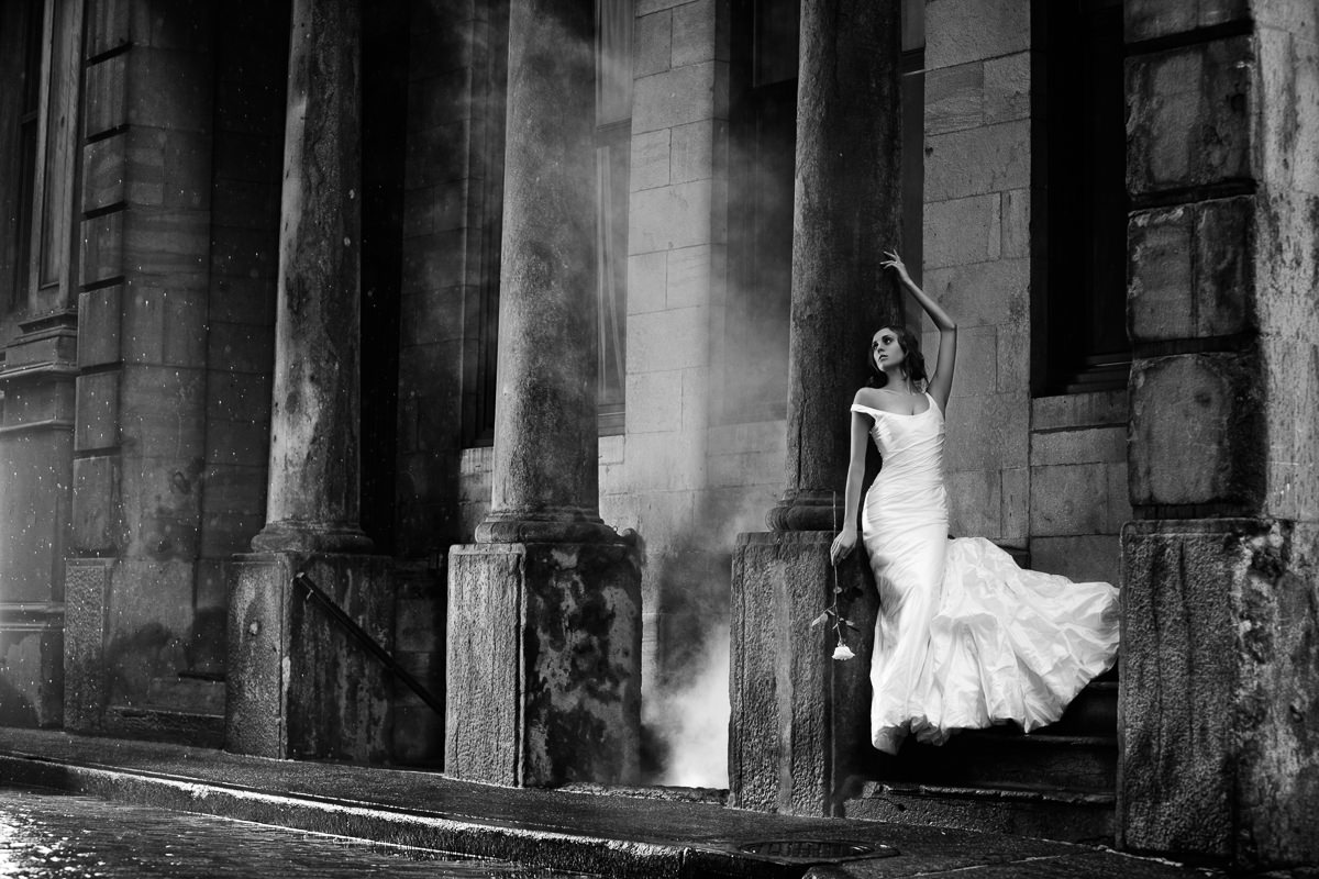 CLASSIC FASHION PHOTOGRAPHY - WEDDING DRESSES