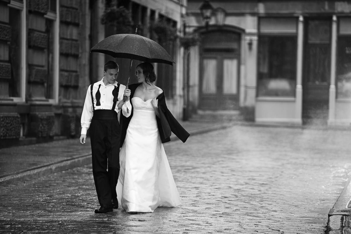 CLASSIC FASHION PHOTOGRAPHY - WEDDING DRESSES