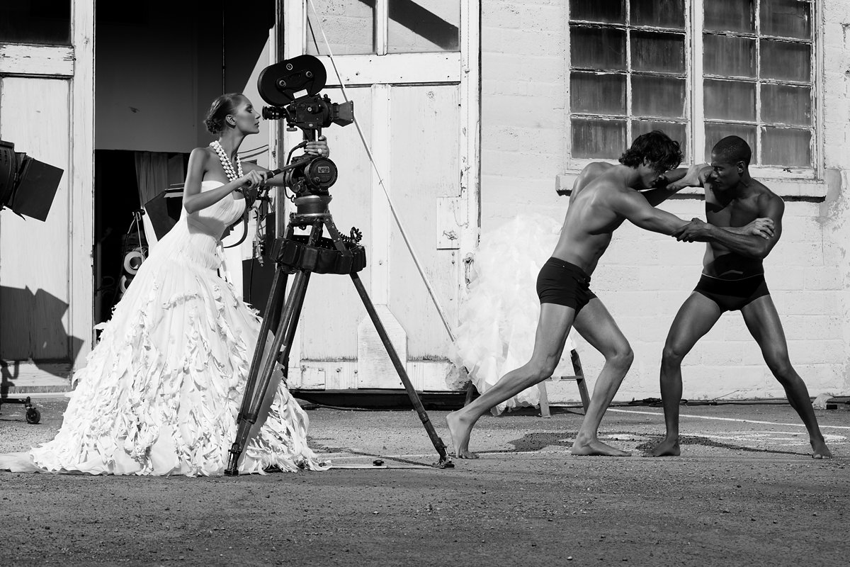 CLASSIC FASHION PHOTOGRAPHY - WEDDING DRESSES