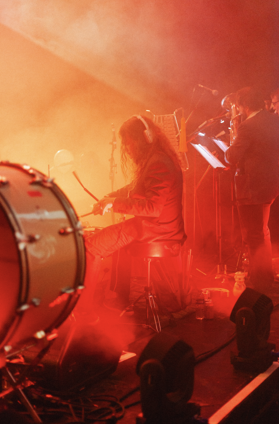 Grubby Mitts live at ICA 3.png