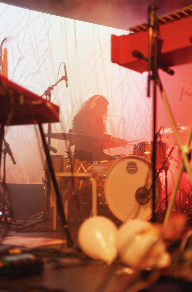 Grubby Mitts live at ICA 18.png