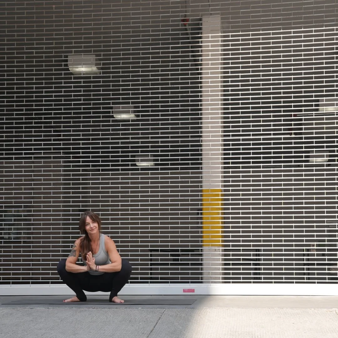 Step onto your mat and leave the rest of the world at the door 🤍✨