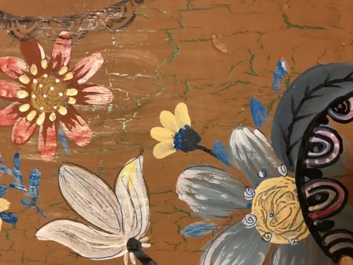 FOLK ART RABBIT DETAIL