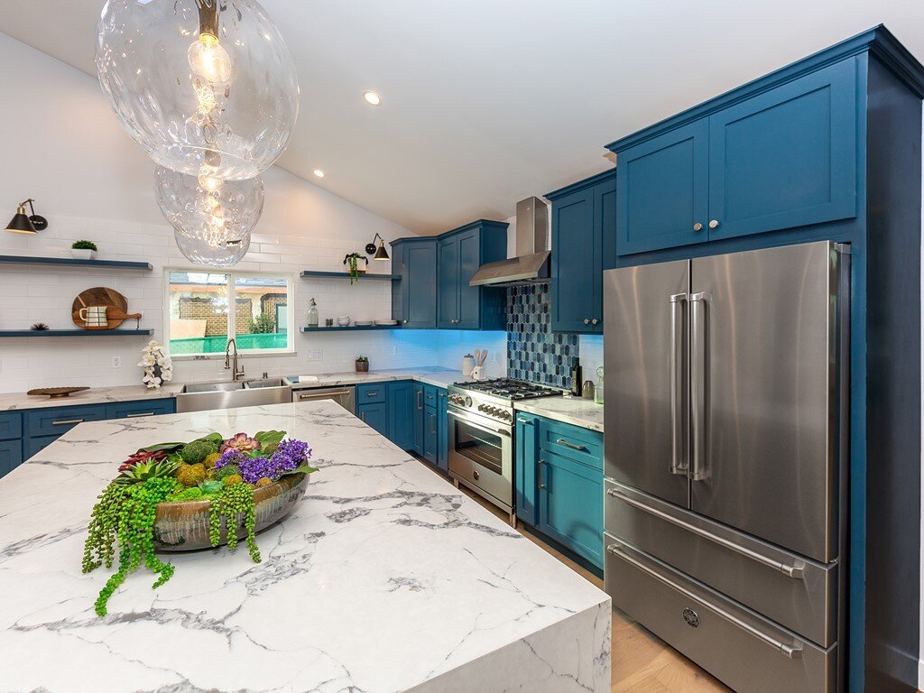 009_Kitchen.jpg