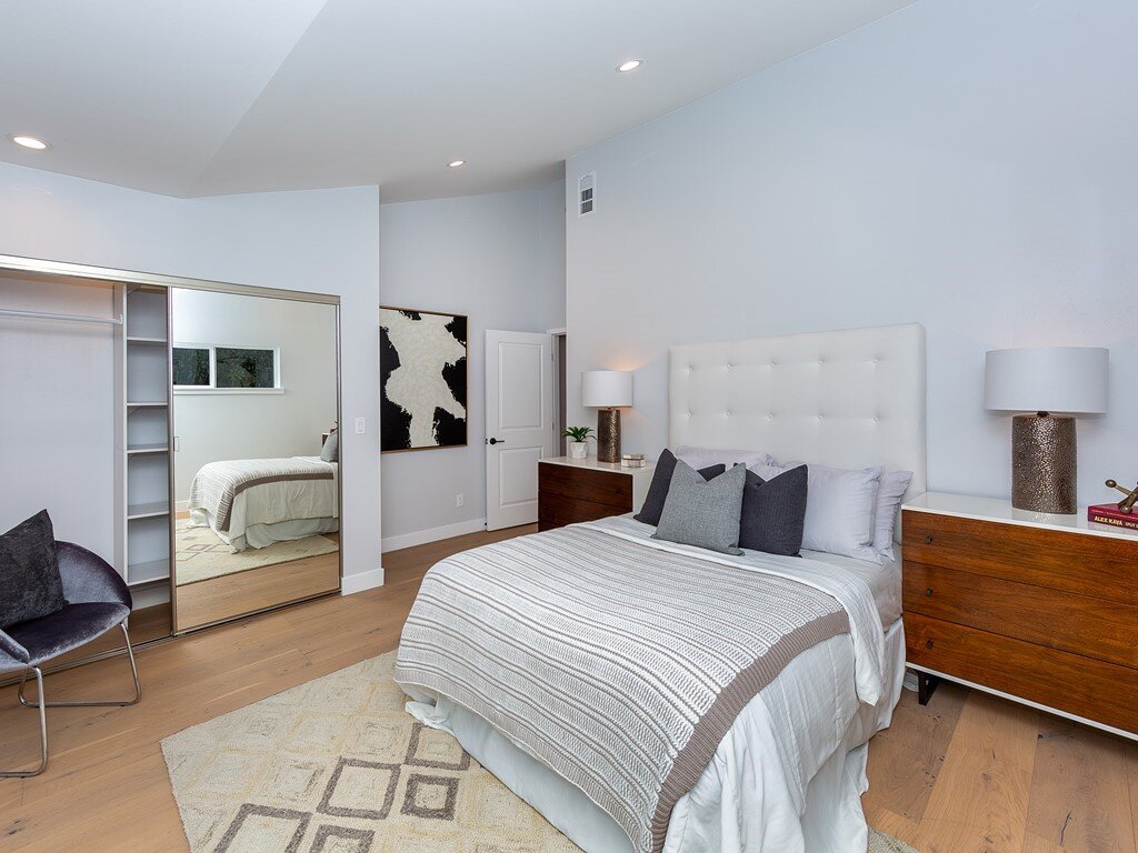 018_Bedroom.jpg