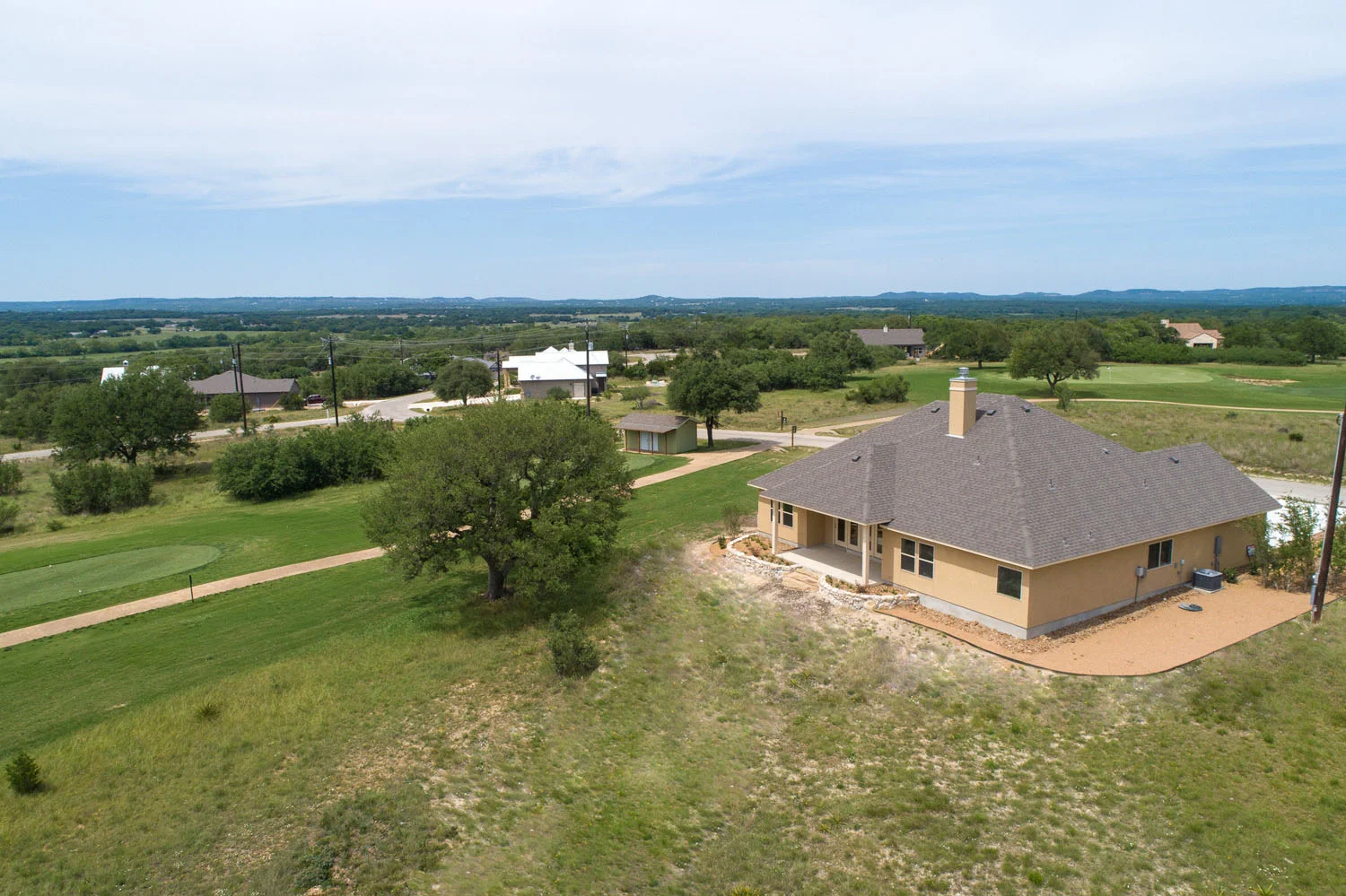 116 S Jerry Gray Blanco TX-large-004-9-ext3-1500x1000-72dpi.jpg