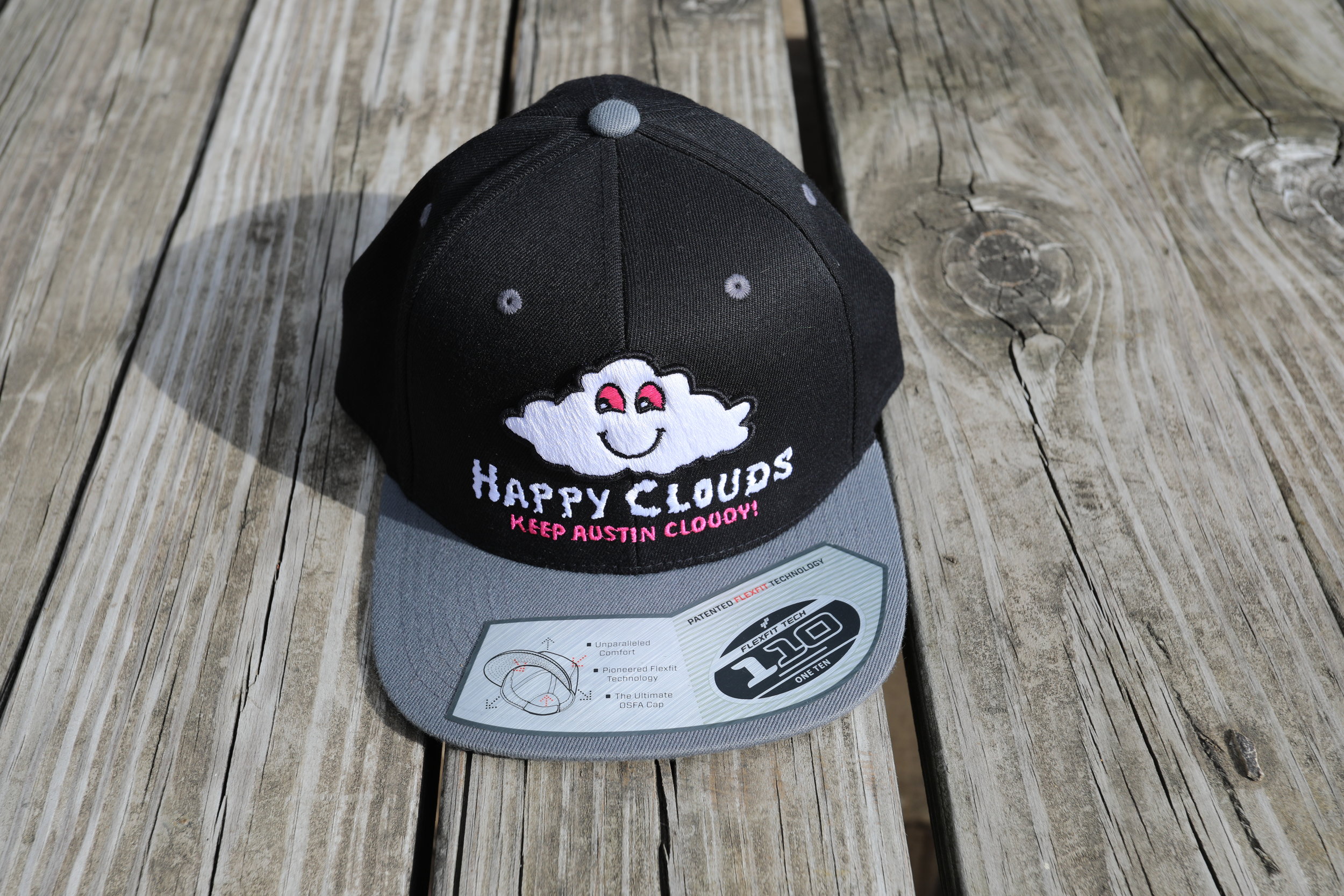 happy cloud embroidered cap.JPG