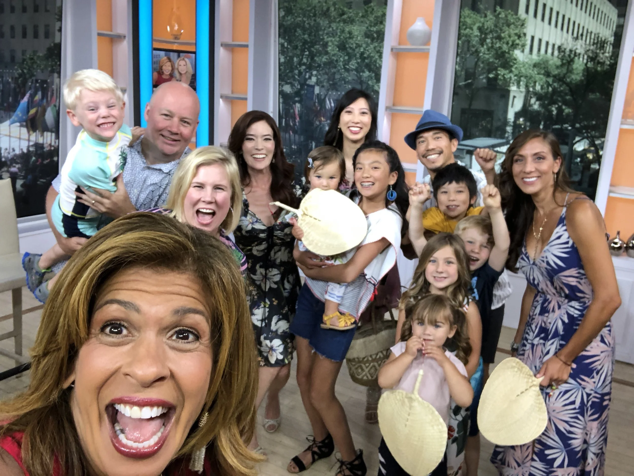 Taped on #nationalselfieday a fun selfie with Today co-host Hoda Kotb!