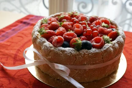 Charlotte berries ribbon 4.JPG