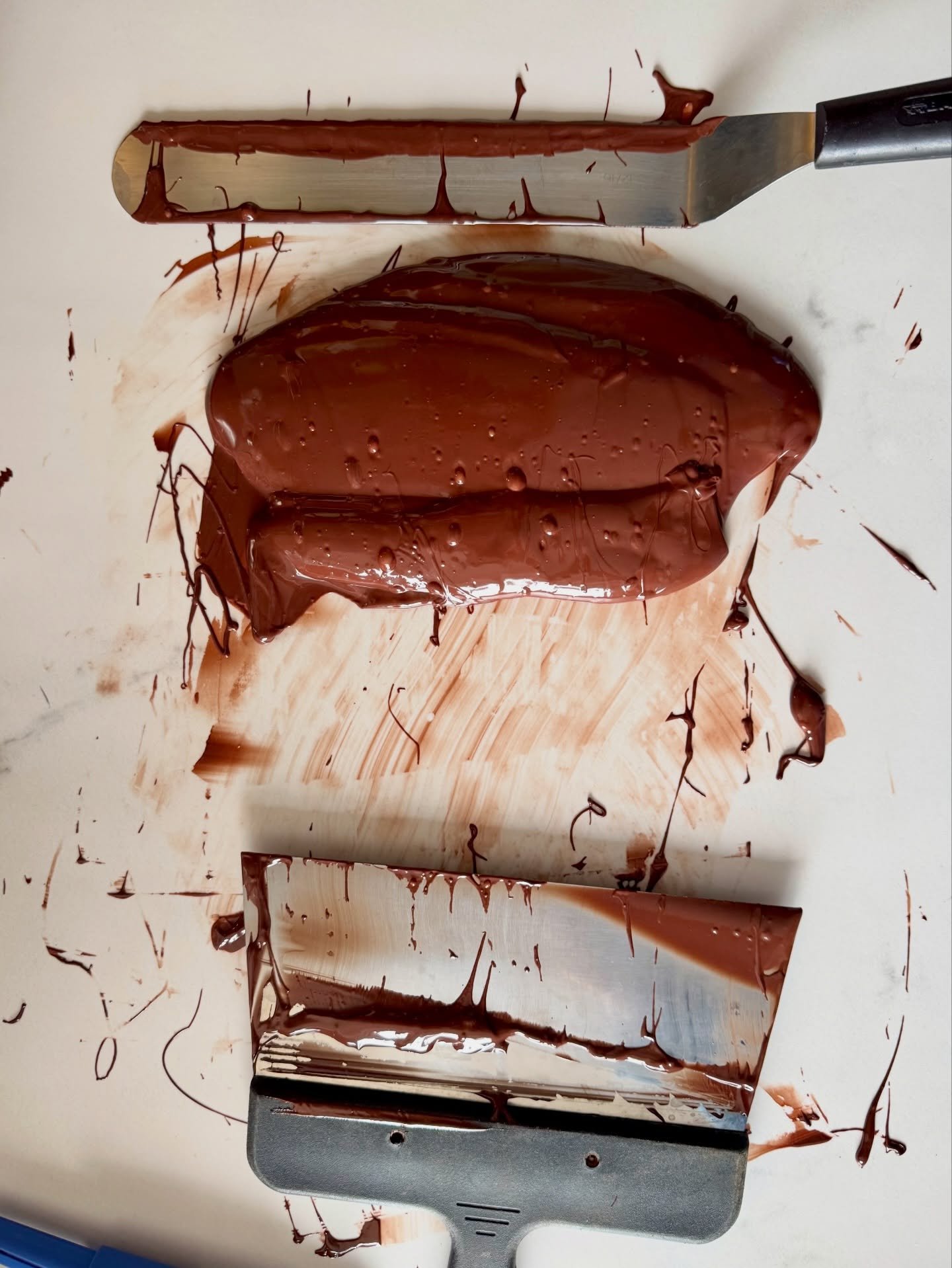 🍫 THE FIRST BATCH 🍫

So. Let&rsquo;s talk about CHOCOLATE.

It&rsquo;s messy, it&rsquo;s finicky, sensitive, mysterious, sometimes unpredictable. It&rsquo;s also magical, transformational, filled with amazing properties and benefits for mind &amp; 