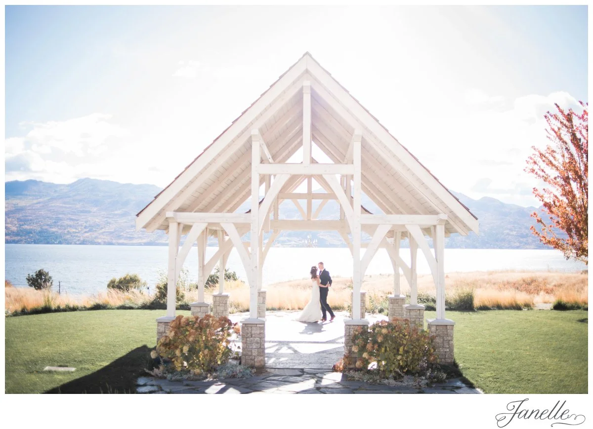Elopement-JanellePhoto-25_ST