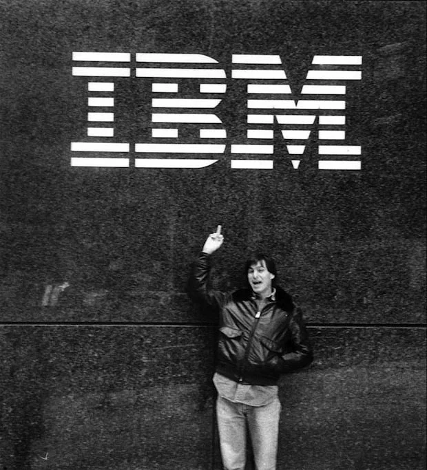steve-jobs-ibm-finger.jpg