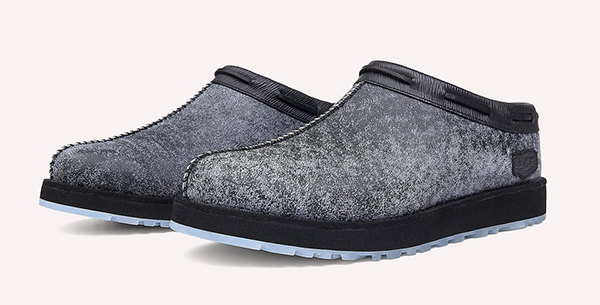 UGG LOW BLACK 1.png