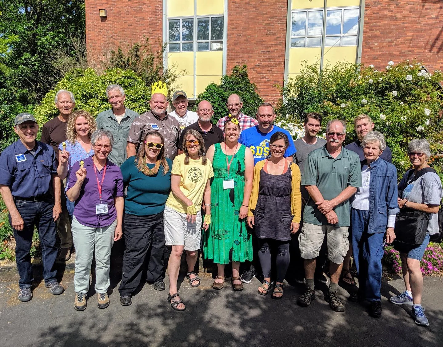 Bee School 2019 is going on this week. The course was revamped from last year and offered some new challenges for our Atlas team leaders. We also had interest from other states this year, with participants from Pennsylvania, South Dakota and Kansas. Thanks to our amazing instructors, Lincoln Best, Joe Engler, Sarah Gardener, Rich Little, August Jackson, Andy Moldenke and Ellen Waterous.