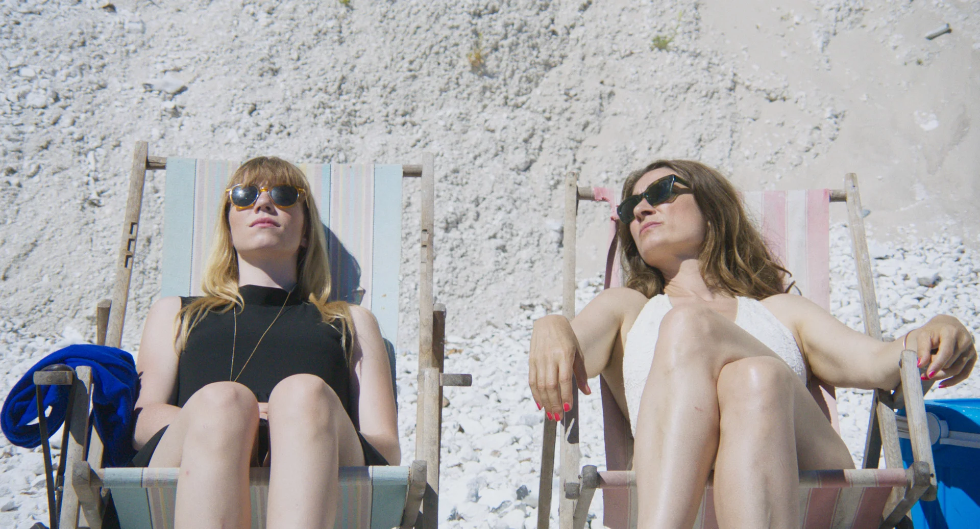 NARRATIVE FEATURE Sange i Solen (Songs in the Sun) , dir. Kristian Sejrbo Lidegaard