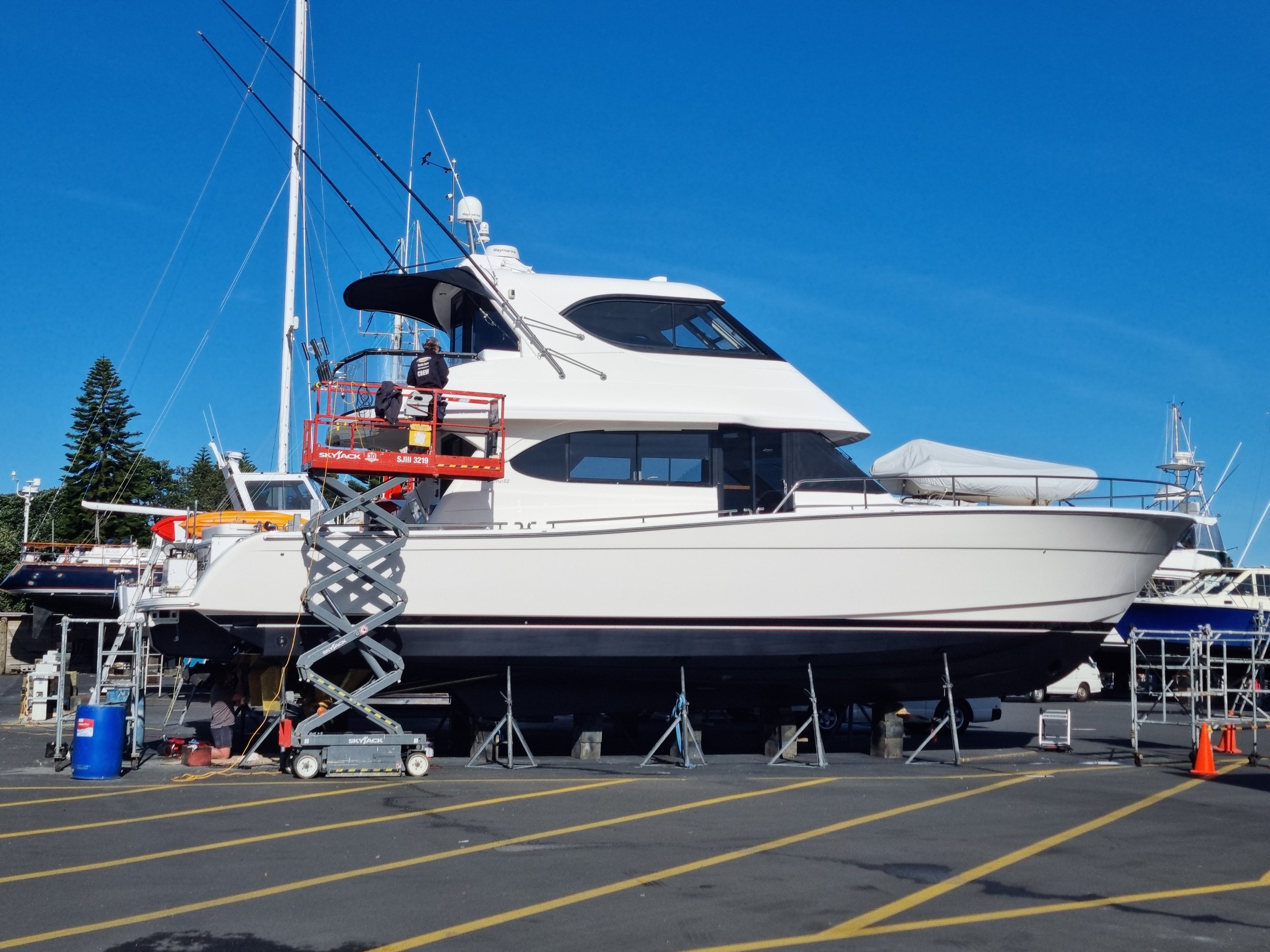M/Y Intruder yacht professionally polished and protected by Oceanix Yacht Care