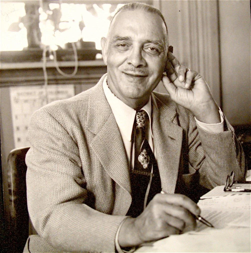 ebhenderson.jpg